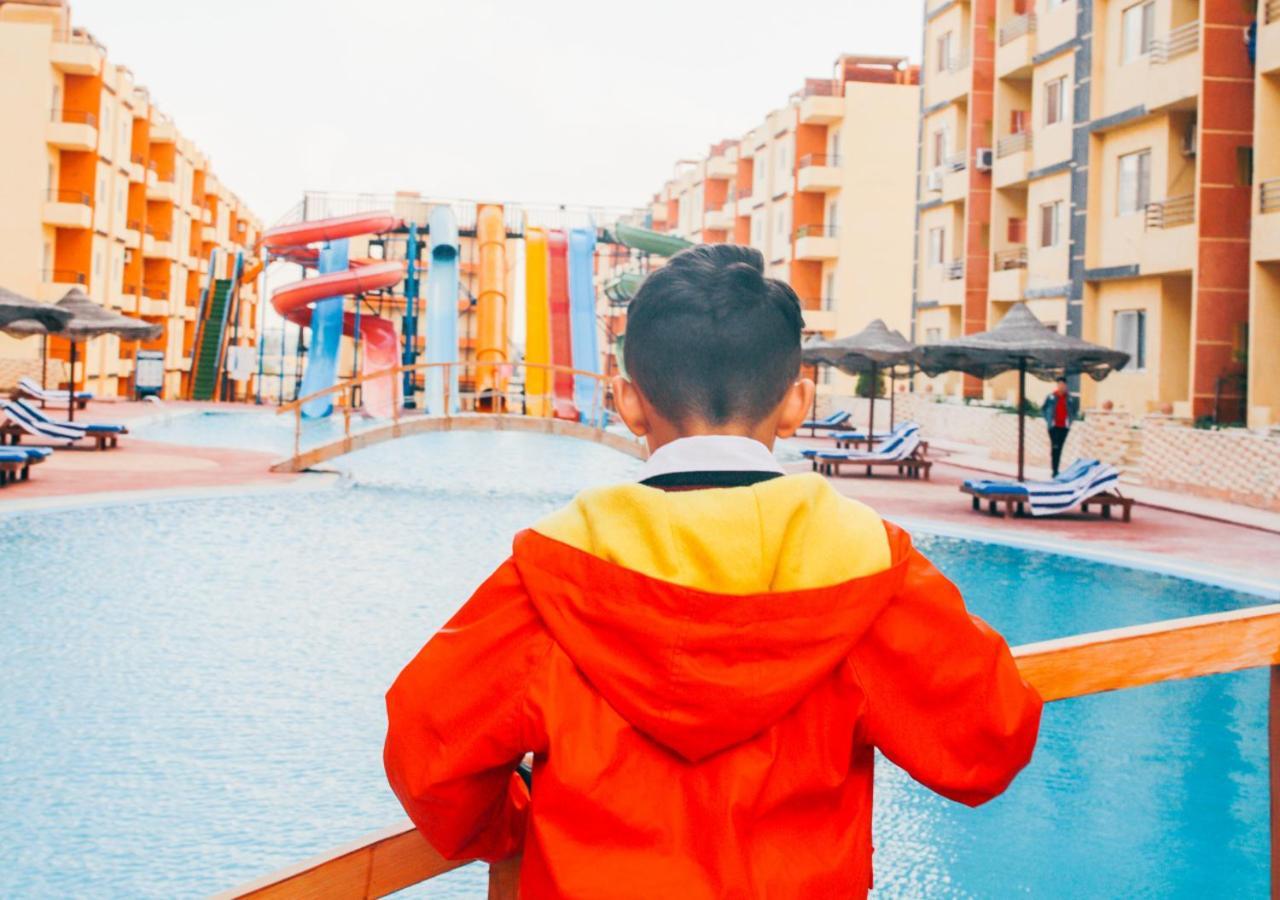 Retal View North Coast Aqua Park العلمين